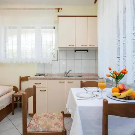 & Smile Dolac Primo - With Terrace And Garden View