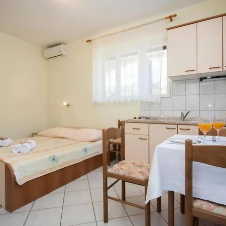 & Smile Dolac Primo - With Terrace And Garden View Apartment