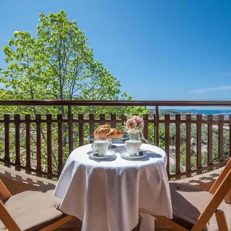 & Smile Dolac Primo - With Terrace And Garden View *